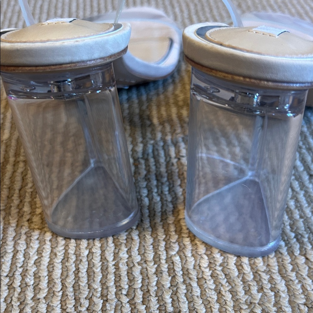 NWT Gianni Bini liyra Tan and Clear vinyl black heel Sandals size 8.5 - Picture 12 of 13